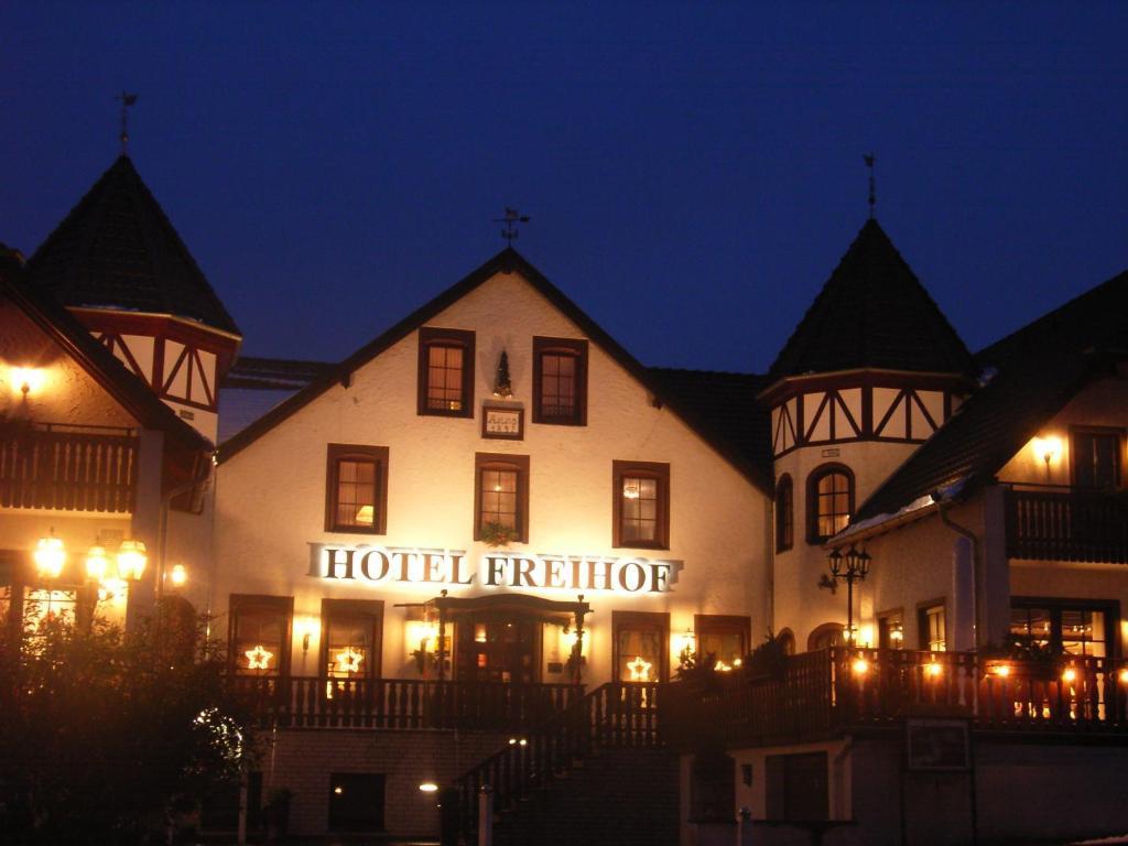 Hotel Freihof Hiddenhausen Dış mekan fotoğraf